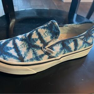 Blue & white tie dyed Vans shoes